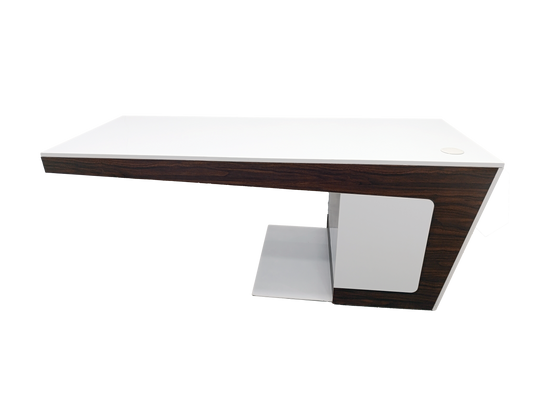 Kant Executive Desk
